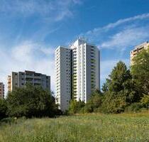 Helle 3-Zimmerwohnung mit Balkon - Langen (Hessen)