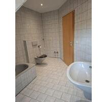 Schöne 3-Zimmer-Wohnung über 2 Etagen in Jembke