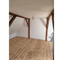 2,5 Zimmer Wohnung Hellental - 400,00 EUR Kaltmiete, in Stadtoldendorf (PLZ: 37627)