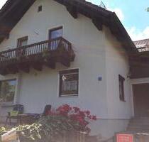 Großes Haus ohne Provision - 320.000,00 EUR Kaufpreis, ca.  170,00 m² in Reisbach (PLZ: 94419) Englmannsberg