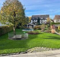 4-Zimmer-Erdgeschosswohnung mit großer Süd-West-Terrasse - Essen Stadtbezirk IV