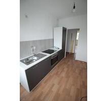 Helle und gut geschnittene 2 Zimmerwohnung zu vermieten - Kraftsdorf