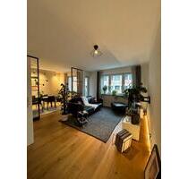 Möblierte 2,5 Zimmer Wohnung mit 2 Balkonen - Stuttgart Stuttgart-Ost