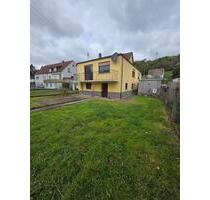 Vermiete Haus in Altenglan - 1.200,00 EUR Kaltmiete, ca.  147,00 m² in Altenglan (PLZ: 66885)