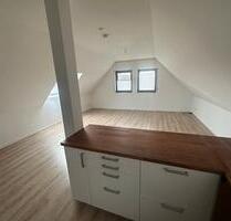Moderne 2-Zimmer-Dachgeschosswohnung mit 58 m² in Harpertshausen - Babenhausen