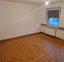 zentral gelegene 65 m² Altbau-Wohnung mit Balkon in Altlünen