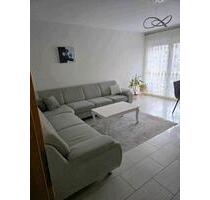 Helle 4-Zimmer-Wohnung mit Balkon, Garage - Nürnberg Gibitzenhof