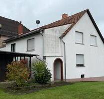 Freistehendes Einfamilienhaus mit Garage - Zweibrücken