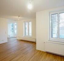 Renovierte 1,5-Zimmer-Wohnung mit Erker im Herzen von Vegesack - Bremen