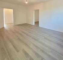 ** WIR RENOVIEREN ** - 2-Zimmer-Erdgeschosswohnung - der kurze Weg in´s neues Zuhause bei GCP! - Colditz