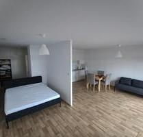 Bright & Furnished 1.5-Room Studio with Balcony in Hamburg