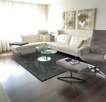 Helle 4,5-Zimmer-Wohnung mit Balkon & Tiefgarage zu vermieten - Göppingen