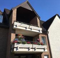 Dachgeschosswohnung 64 qm Beverungen zum 01.01.26 zu vermieten.