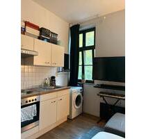 Studentenwohnung direkt am Uniplatz - Halle (Saale)