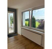 Wohnung, Verkaufe 3,5 Zimmer 92qm, 2.OG,Topsaniert, Neubaustatus - Uetersen