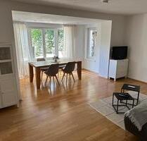 Kurzzeitmiete, möblierte traumhafte Wohnung mit Blick ins Grüne - Essen Stadtbezirk III