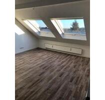Charmante Dachgeschosswohnung - 500,00 EUR Kaltmiete, in Eschweiler (PLZ: 52249)