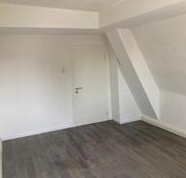 3,5 Zimmer Wohnung 74 Qm NEU Renoviert in Augsburg Innenstadt Wertachstrasse