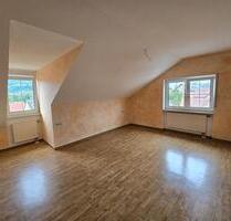 Höchst i. Odw.: schöne 3-Zimmer-Wohnung im Dachgeschoss - Höchst im Odenwald