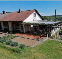 Schöne Doppelhaushälfte Haus in Dittwar Tauberbischofsheim