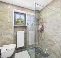 Hochwertig renovierte 4-Zimmer-Wohnung mit Wintergarten in bester Lage von Kumpfmühl! - Regensburg Ganghofersiedlung