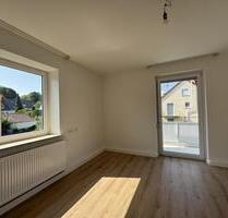 Freundliche 3-Zimmer-Wohnung mit Balkon und frisch saniertem Bad – Raum für Ihre Wohnideen - Nördlingen