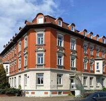 ELEGANTER ALTBAUCHARME TRIFFT MODERNES WOHNGEFÜHL ÜBER DEN DÄCHERN VON GOHLIS - Leipzig Nord