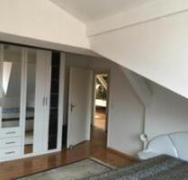 1 Zimmer in Damen-WG zu vermieten (22 m²) in WG - Berlin Neukölln