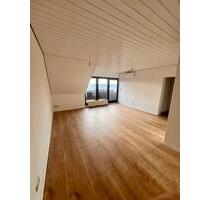 Sonnige 2-ZKB Wohnung mit Balkon, Gartennutzung & Stellplatz - Bischoffen