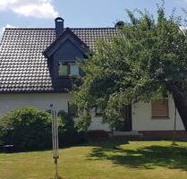 gepflegtes 2 Familien Haus mit großem teibaren Grundstück - Solms