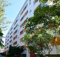 ***Wunderschöne 4-Raum-Wohnung mit Balkon am Chemnitzer Stadtpark***