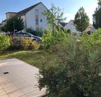 Schöne 2-Zi. EG-Whg mit Einbauküche, Terrasse, Garten, Tiefgarage - Waiblingen Bittenfeld
