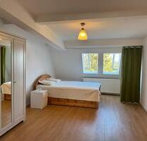 Helle 2 Zimmer Wohnung U-Bahn Alt-Mariendorf - Berlin Tempelhof-Schöneberg