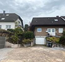 Günstiges, gepflegtes 4,5-Zimmer-Einfamilienhaus in Burscheid