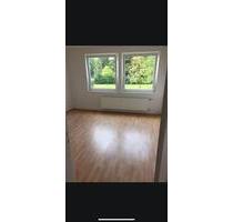 ELLENER FELD, 3 Zimmer, EBK, Balkon, nahe DAIMLER - Bremen Osterholz