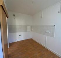 Zwei Raum 55 m² - 303,00 EUR Kaltmiete, in Gera (PLZ: 07549) Lusan