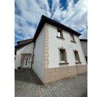 Einfamilienhaus mit Potenzial & Charme in Würselen Scherberg