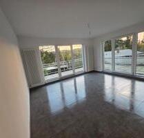 2 zkb große Zimmern und schönen Balkon - Saarbrücken West