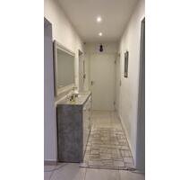 5Zimmer Küche Bad 1Diele - 1.100,00 EUR Kaltmiete, ca.  110,00 m² in Saarbrücken (PLZ: 66113) Malstatt