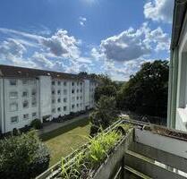 Wir renovieren: 3-Zimmer-Wohnung mit Balkon in Bremen Horn-Lehe