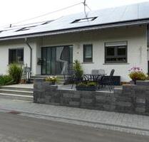 Veldenz: Wohnen +oder Arbeiten - 160 qm EG-WG mit Terrasse - Monzelfeld