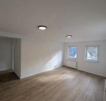 Erstbezug nach Sanierung: 3-Zi-Wohnung in Stuttgart-Rohracker