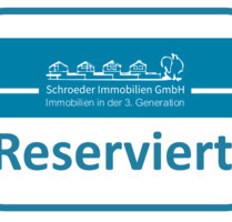 Renovierte Dachgeschosswohnung mit Einbauküche, Balkon & Keller - Zeven