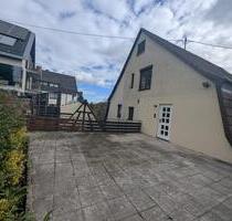 Erstbezug nach Kernsanierung | Charmante 3,5-Zimmer Terrassenwohn - Stuttgart Hedelfingen