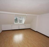 Über den Dächern der Stadt - 460,00 EUR Kaltmiete, ca.  92,00 m² in Aue-Bad Schlema (PLZ: 08280)