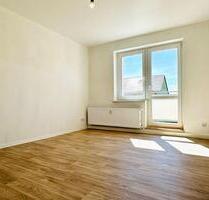 Mitten in Freital – Helle 2-Zi.-Wohnung mit Balkon!