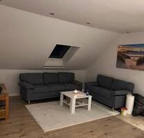 Möblierte 2-Zi.-Dachgeschosswohnung in WF-Linden - Wolfenbüttel