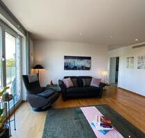 Luxuriöses Penthouse mit einem Aufzug, der innerhalb der Wohnung endet. Singen Nord - Singen (Hohentwiel)