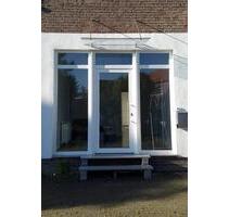Exklusive Erdgeschosswohnung mit priv. Eingang 103qm und Terrasse - Rees