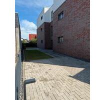 2-Zi-EG-Wohnung mit Terrasse, Aufzug, Autoaufzug, Tiefgarage uvm - Weyhausen